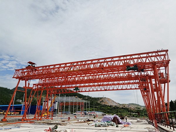 江西九江龍門吊廠家 關(guān)于龍門吊主要零件