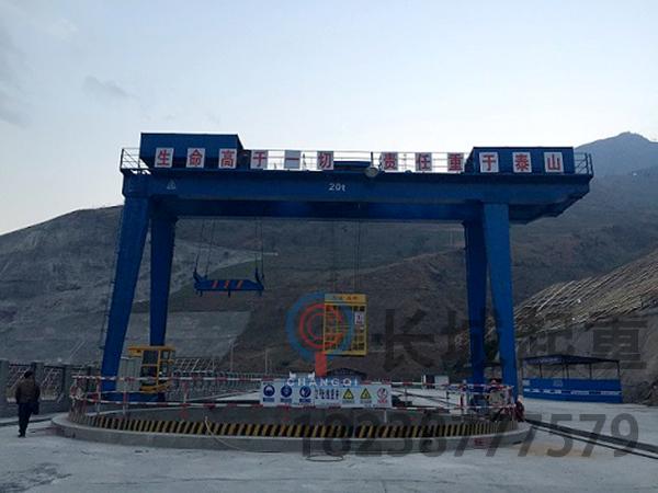 豎井龍門吊能工作對場地和照明環(huán)境的要求