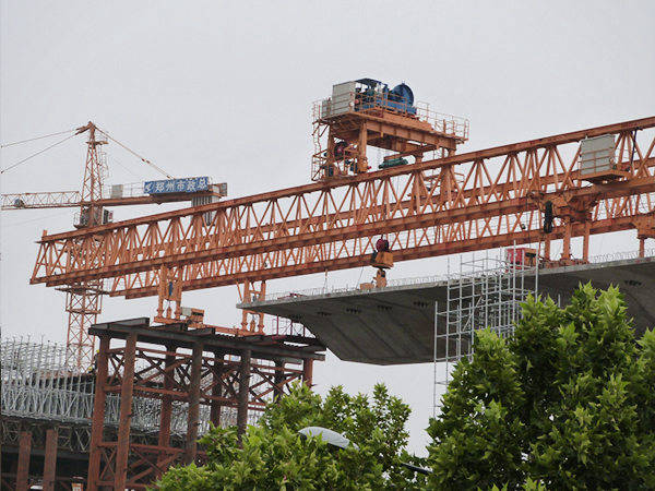 遼寧沈陽160T架橋機(jī)特點(diǎn) 廠家免費(fèi)指導(dǎo)安裝