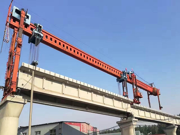 架橋機