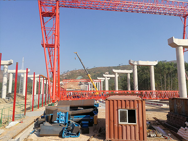 湖北宜昌雙梁門式起重機廠家