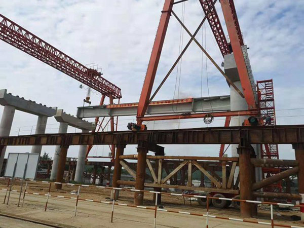 福建福州龍門吊租賃廠家老板說