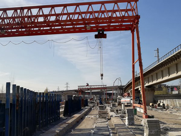 湖北襄陽龍門吊租賃廠家談判砝碼