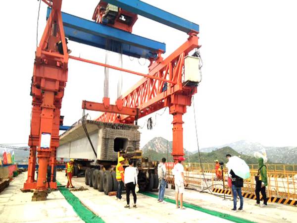 浙江麗水架橋機(jī)租賃廠家牛年大吉