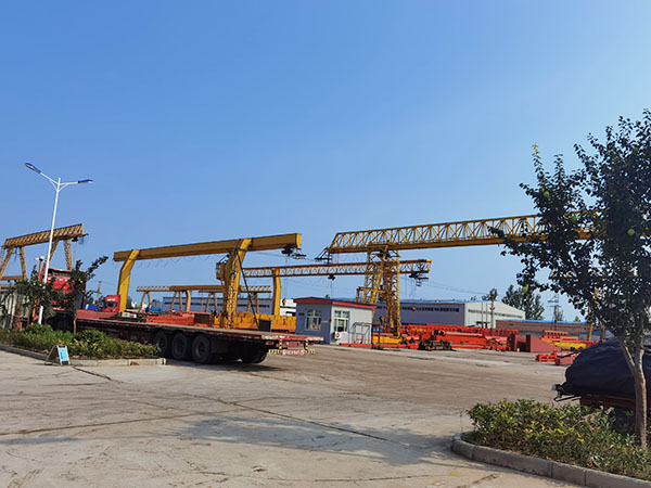 江西贛州龍門吊公司 正確選擇160噸龍門吊方法