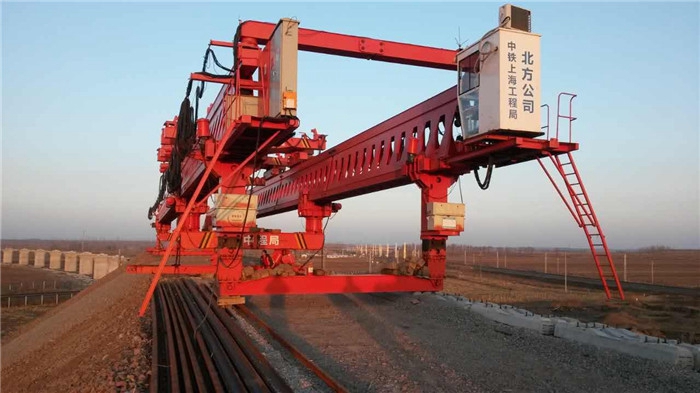 陜西咸陽加固150噸架橋機防搖擺方法